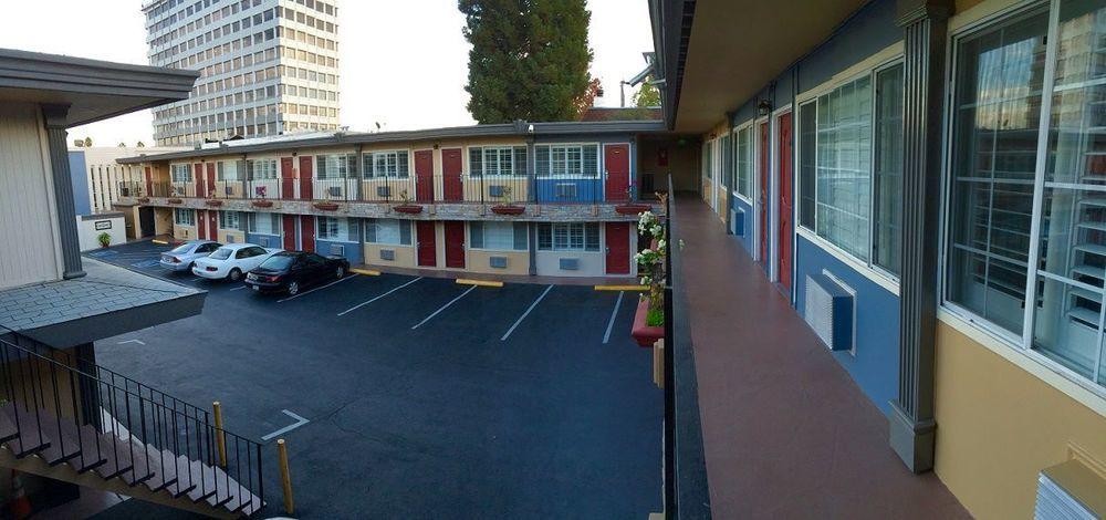The Catrina Hotel Σαν Ματέο Εξωτερικό φωτογραφία
