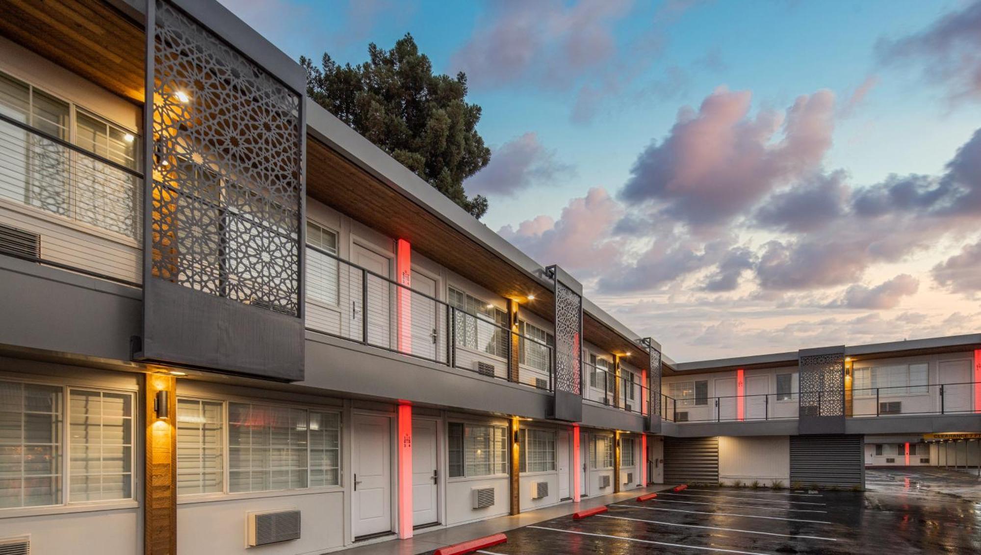 The Catrina Hotel Σαν Ματέο Εξωτερικό φωτογραφία